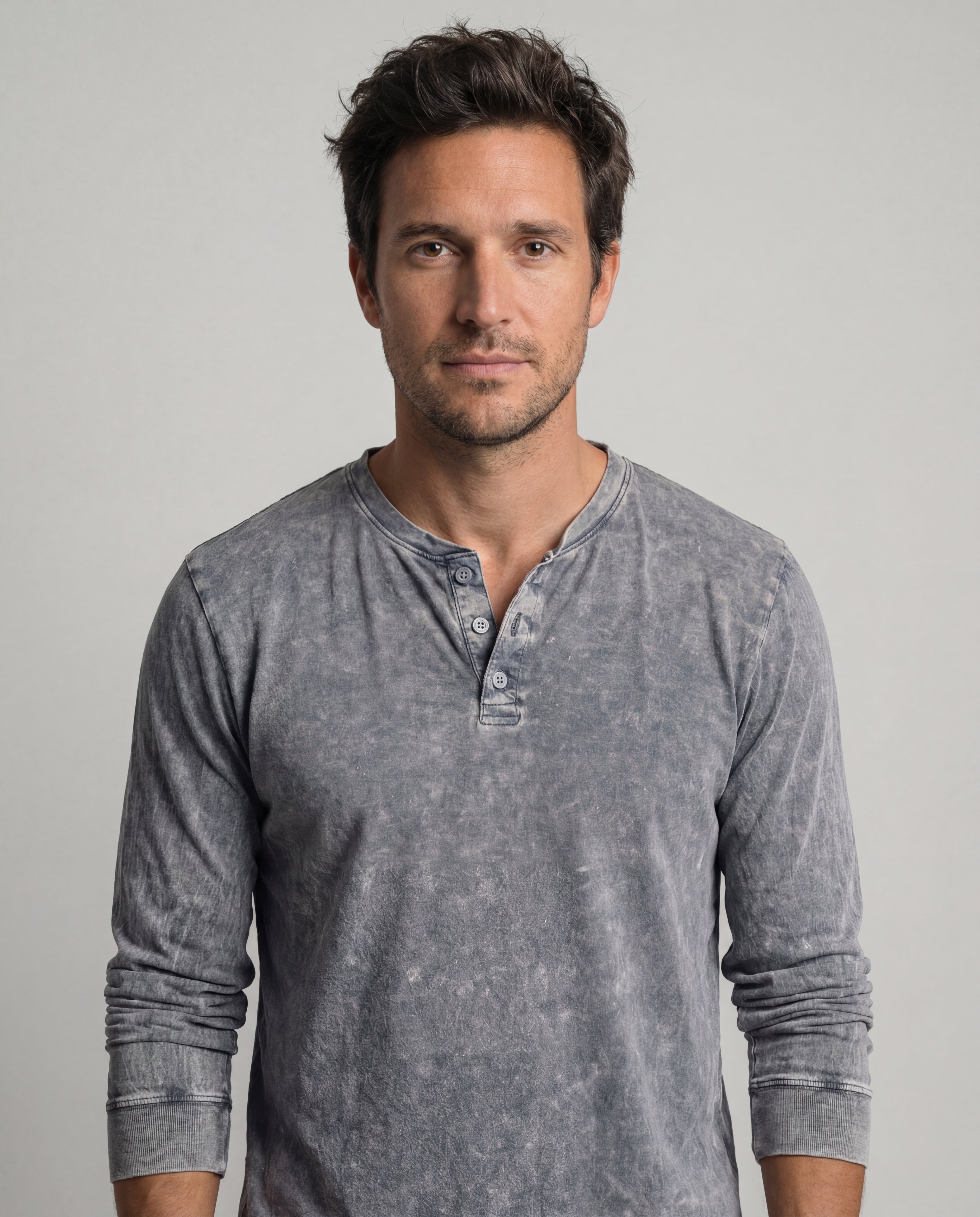 Henley Acid Wash Tee - Grey